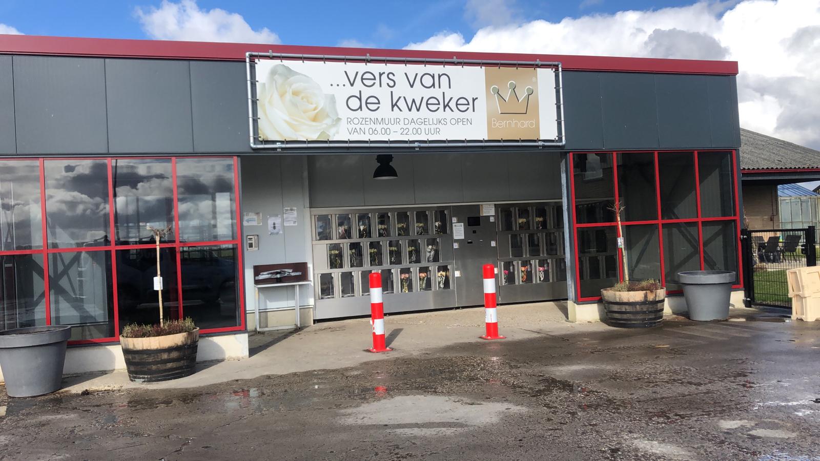Roze muur - Rozen Automatiek